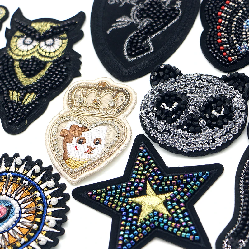 

Fashion Eagle Cat Honeybee Butterfly Panda Stars Bead Icon Embroidered Applique For Clothing DIY Sew on Patches on the sticker