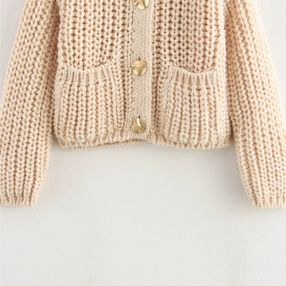 Autumn New Women's Fashion and Casual Versatile Coarse Needle Coat with Large Button Cardigan Coat