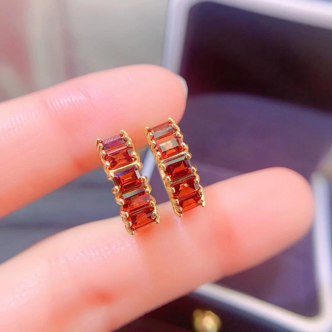 

Allergy Free 925 Silver Garnet Hoop Earrings for Office Women 3mm*4mm Total 1.5ct Natural Garnet Earrings with Gold Plated