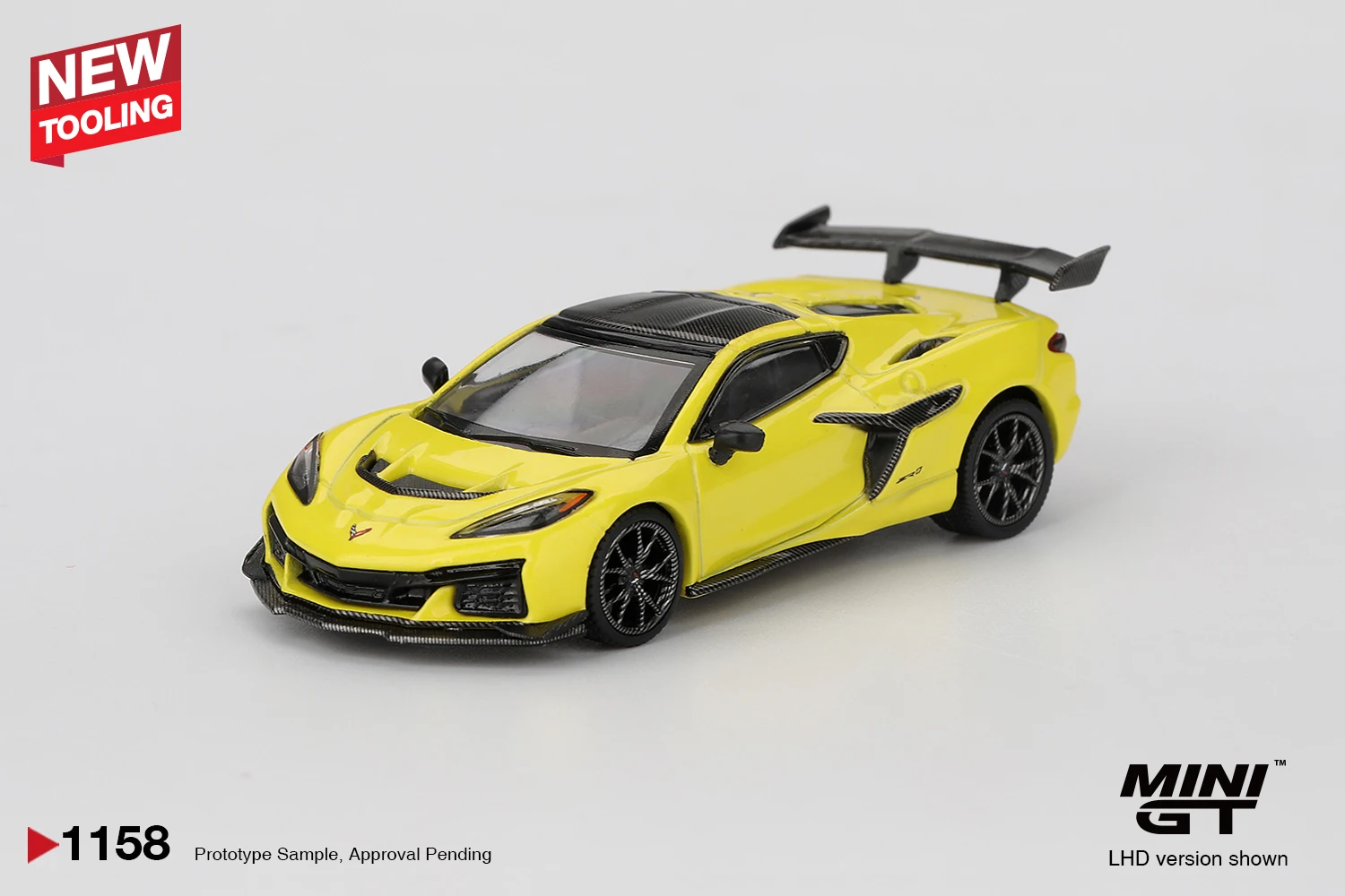 

MINIGT 1/64 Chevrolet Corvette ZR1 Accelerate Yellow MGT01158-CH Металлическая модель автомобиля из сплава, игрушка для мальчиков