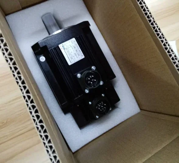 Serwomotor Teco 750w AC JSMA-SC08ABKB00+JSDEP 20A z hamulcem