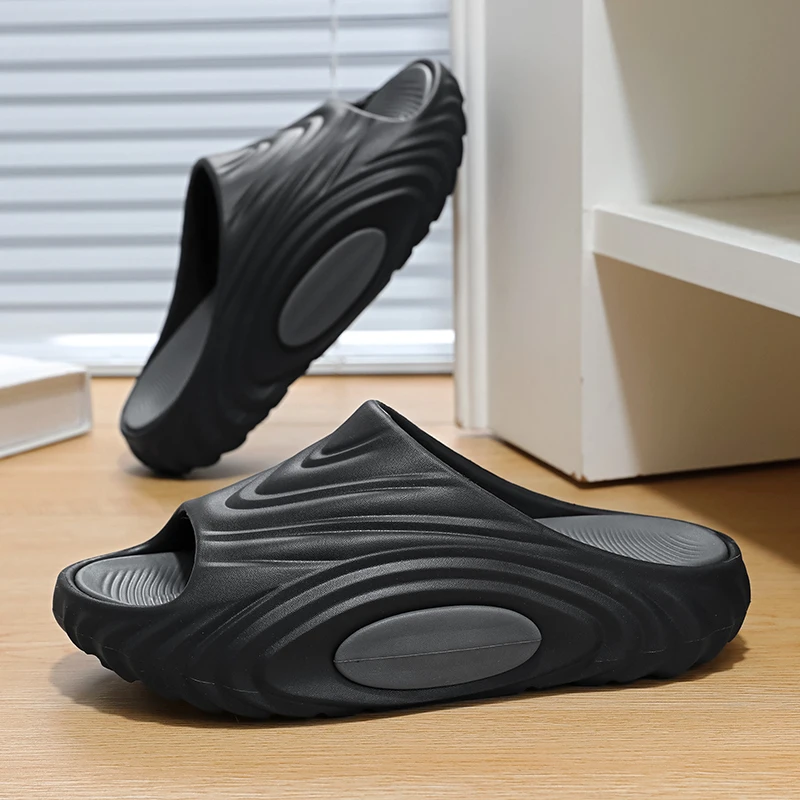 Summer New EVA Slippers For Men Soft Slides Indoor Outdoor Beach Sandals 2026 Men Casual Shoes Garden Shoes Male House Slippers