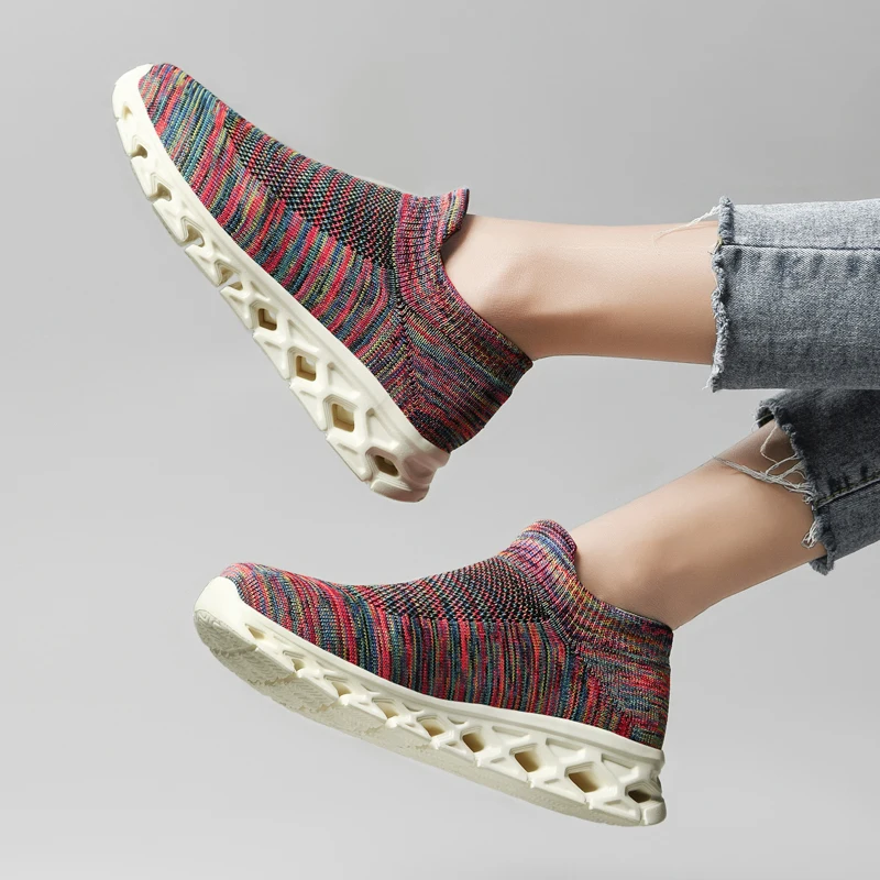 Womens Fashion Casual Flat Shoes Running Sneakers Lightweight Couple Mesh Breathable Shoes Comfy Mens Soft Sports Shoes