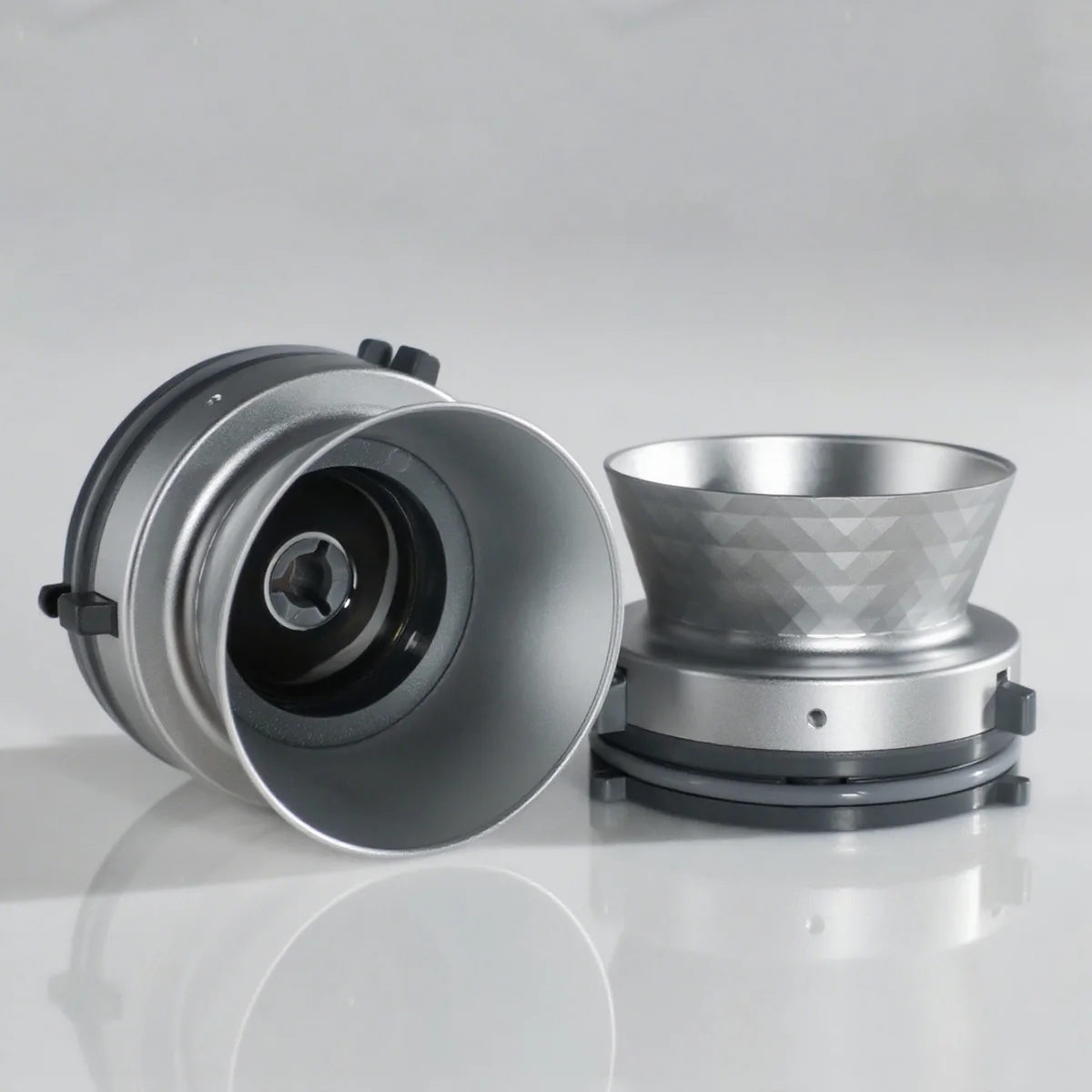 New Universal Standard 1/4