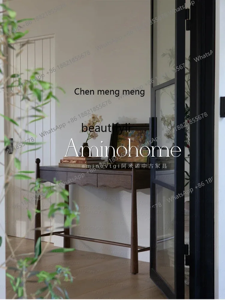 Medieval style solid wood desk writing desk French retro bedroom makeup table art Xuanguan table