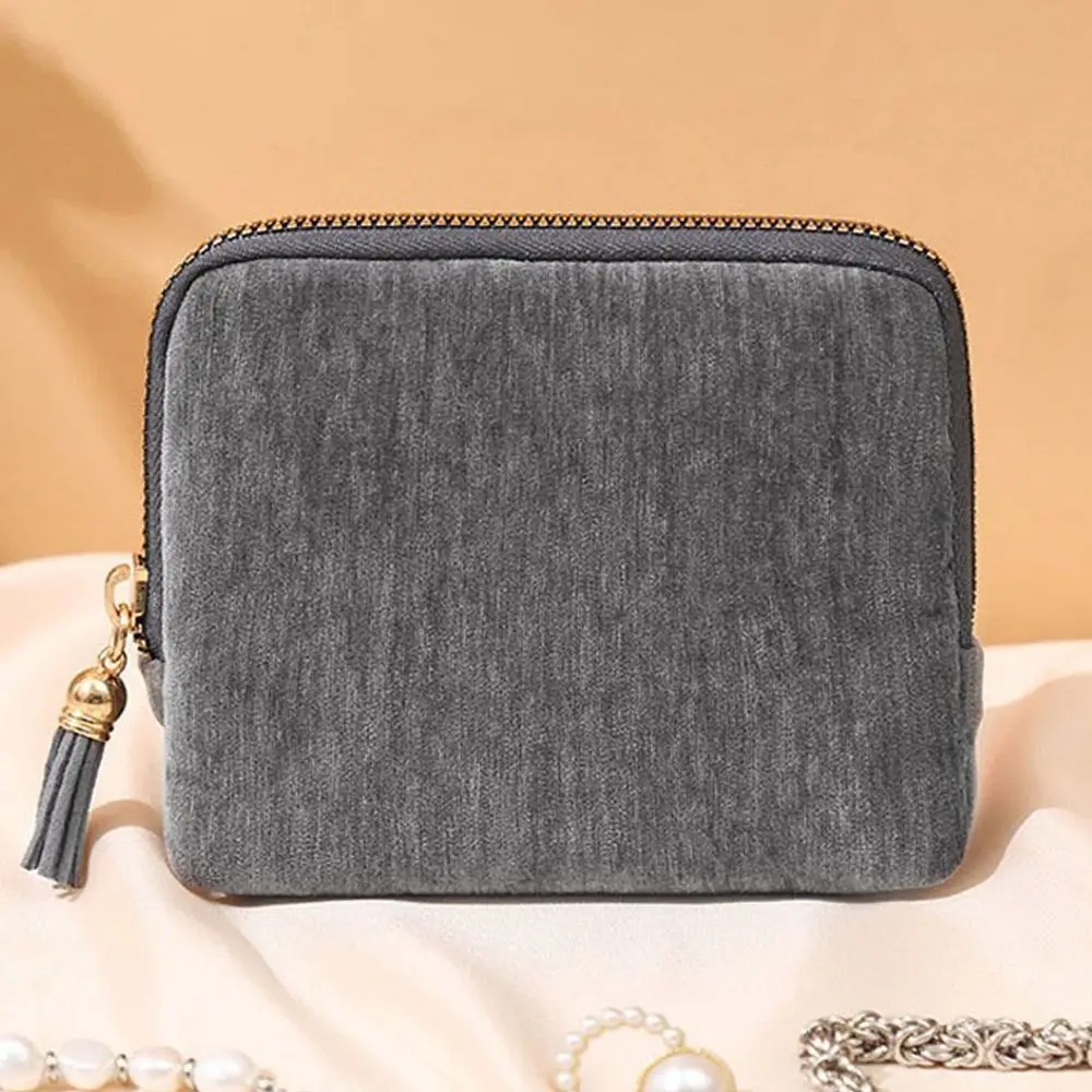 

with Zipper Jewelry Storage Bag Multifunctional Flannel Jewelry Organizer Large Size Casual Anti-Scratch Jewelry Bag