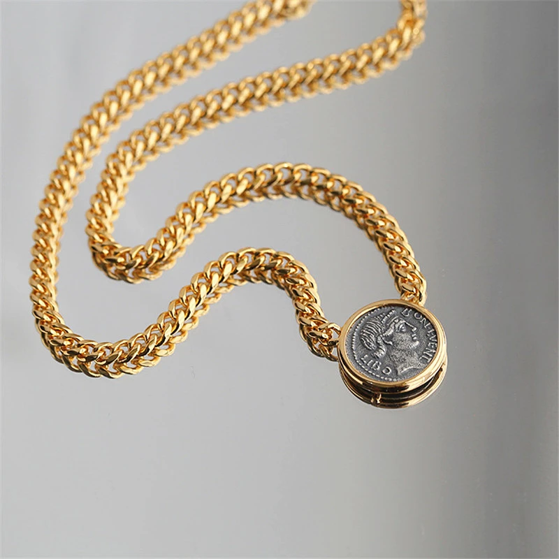 

kshmir New ancient Roman necklace. Fashionable golden simplicity. Embossed pattern charm ladies necklace. Jewelry girl party gif