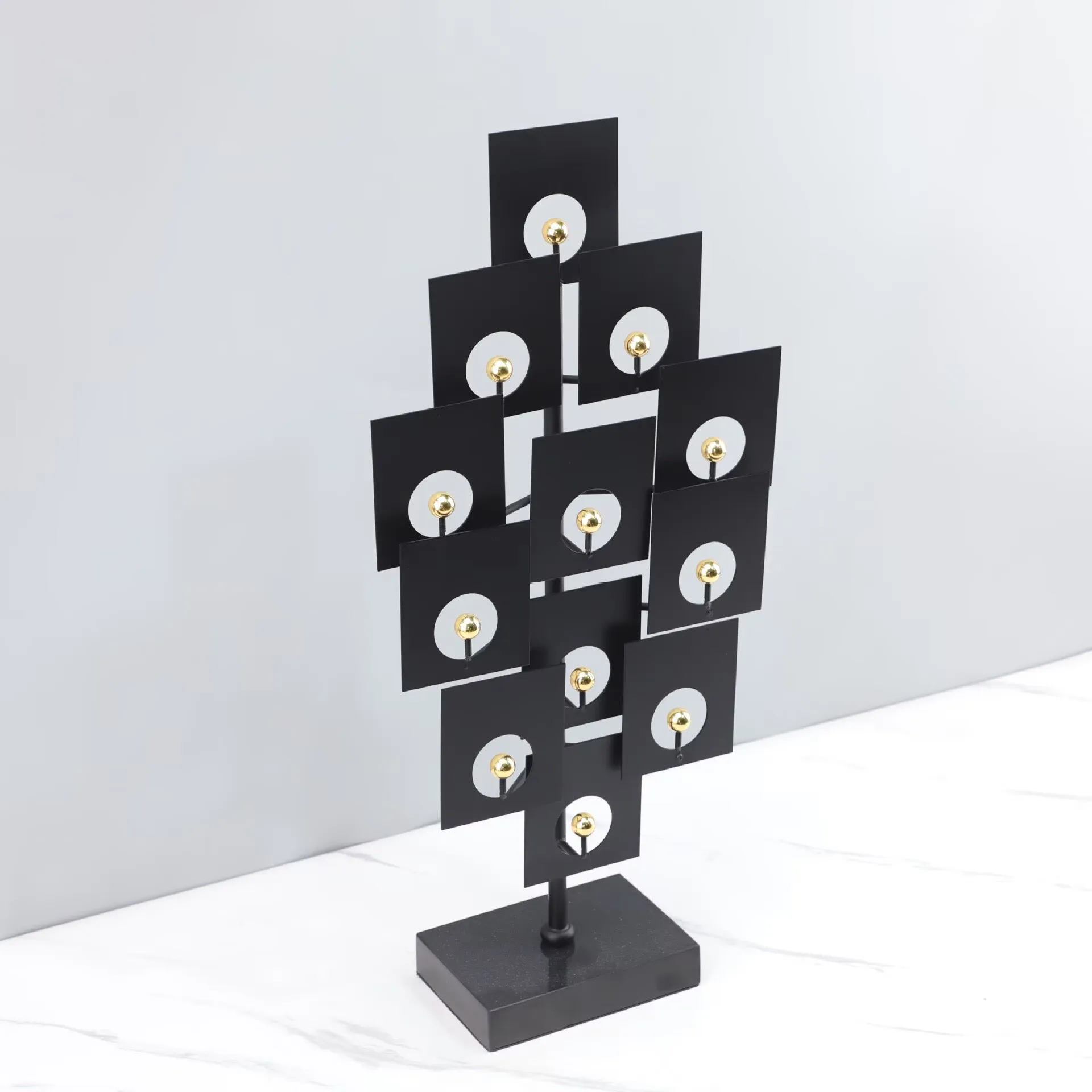 Home Decor Sculpture European Multi layer Metal Art Ornament Living Room Entrance Study Office Desktop Decoration