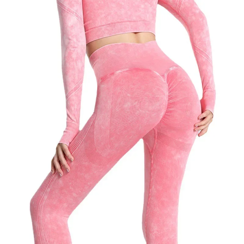 女性用ヨガセット サンドウォッシュ シームレス セクシー ヒップリフティング フィットネス服 エクササイズ ランニング ウォッシュド 速乾 ヨガ服