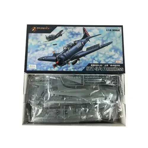 61801  1/18 SBD-3/4 Dauntless Dive Bomber Trumpeter Airplane Aircraft TH05357-SMT2