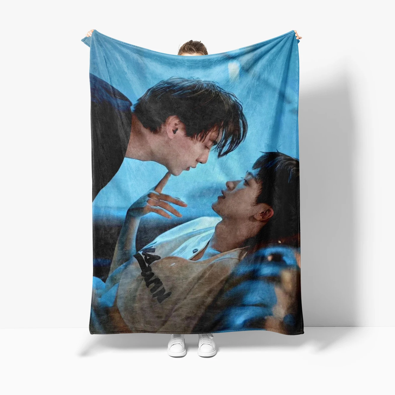 

Reverse Love BL Love Drama blankets Flannel Warm blanket Soft Cozy Blanket Travel Blankets bed linings cubre cama Birthday Gift