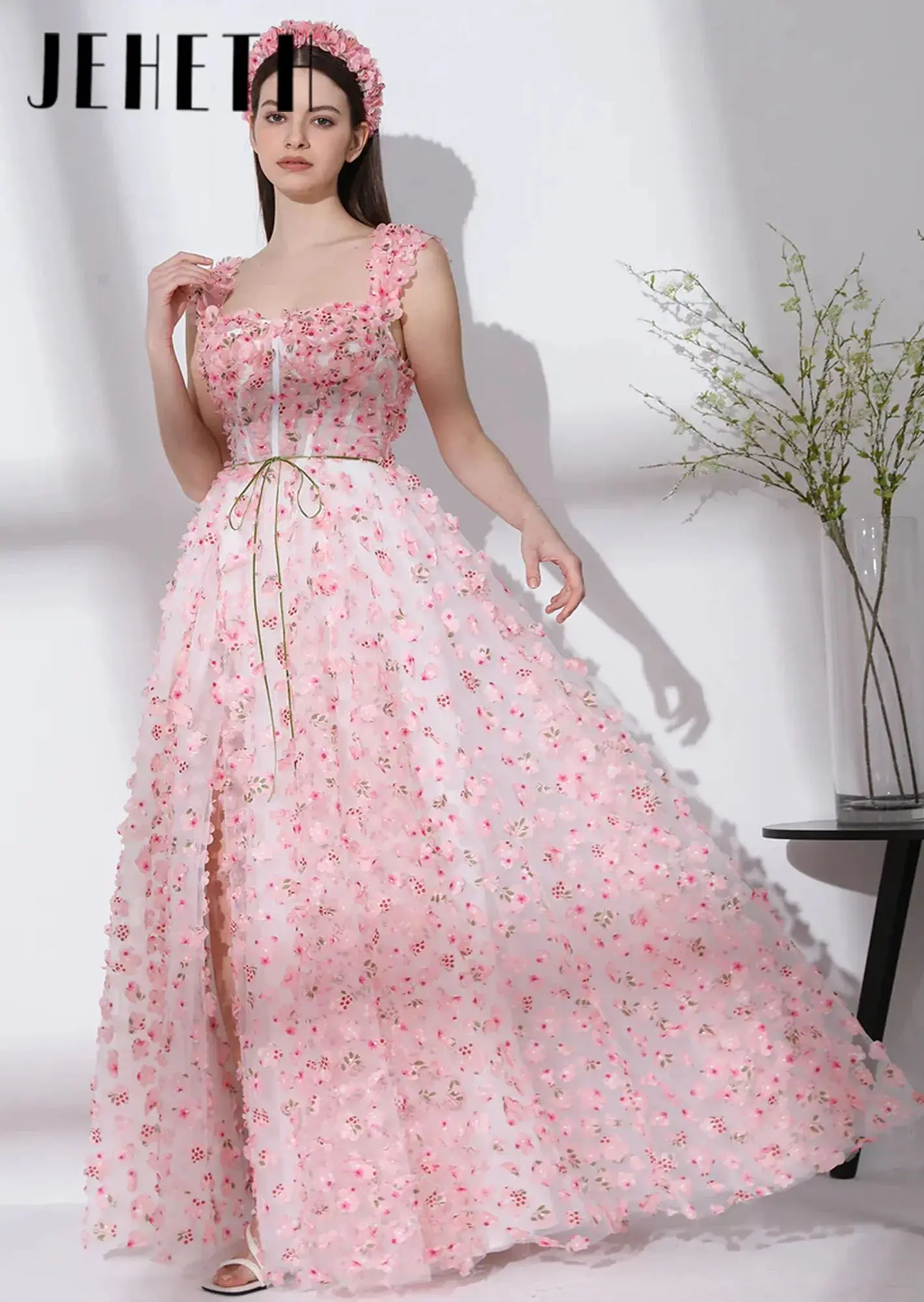 

Classic Pink 3D Flower Sweetheart Sleeveless Applique Spaghetti Straps Prom Dress Elegant A-Line Lace up Evening Dress Customed