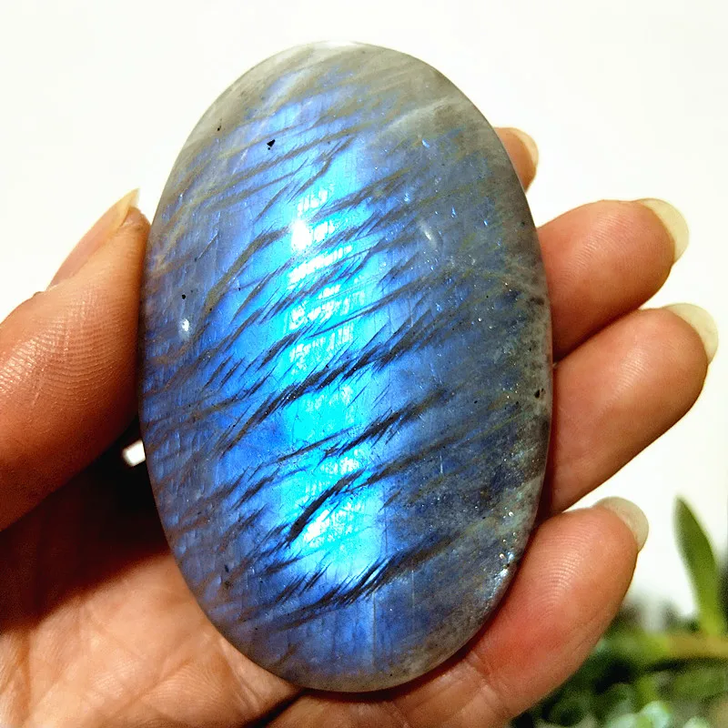 Natral Gemstone Beautiful Moonstone Labradorite Palm Stone Crystal Sorcerer Chakra Spiritual Healing Crystal Home Decoration