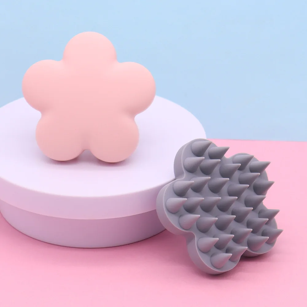 Pet Bathing Brush Grooming Supplies for Dogs, Silicone Brush for Massaging Dogs During Bath, Cat Bathing Brush for Cats.