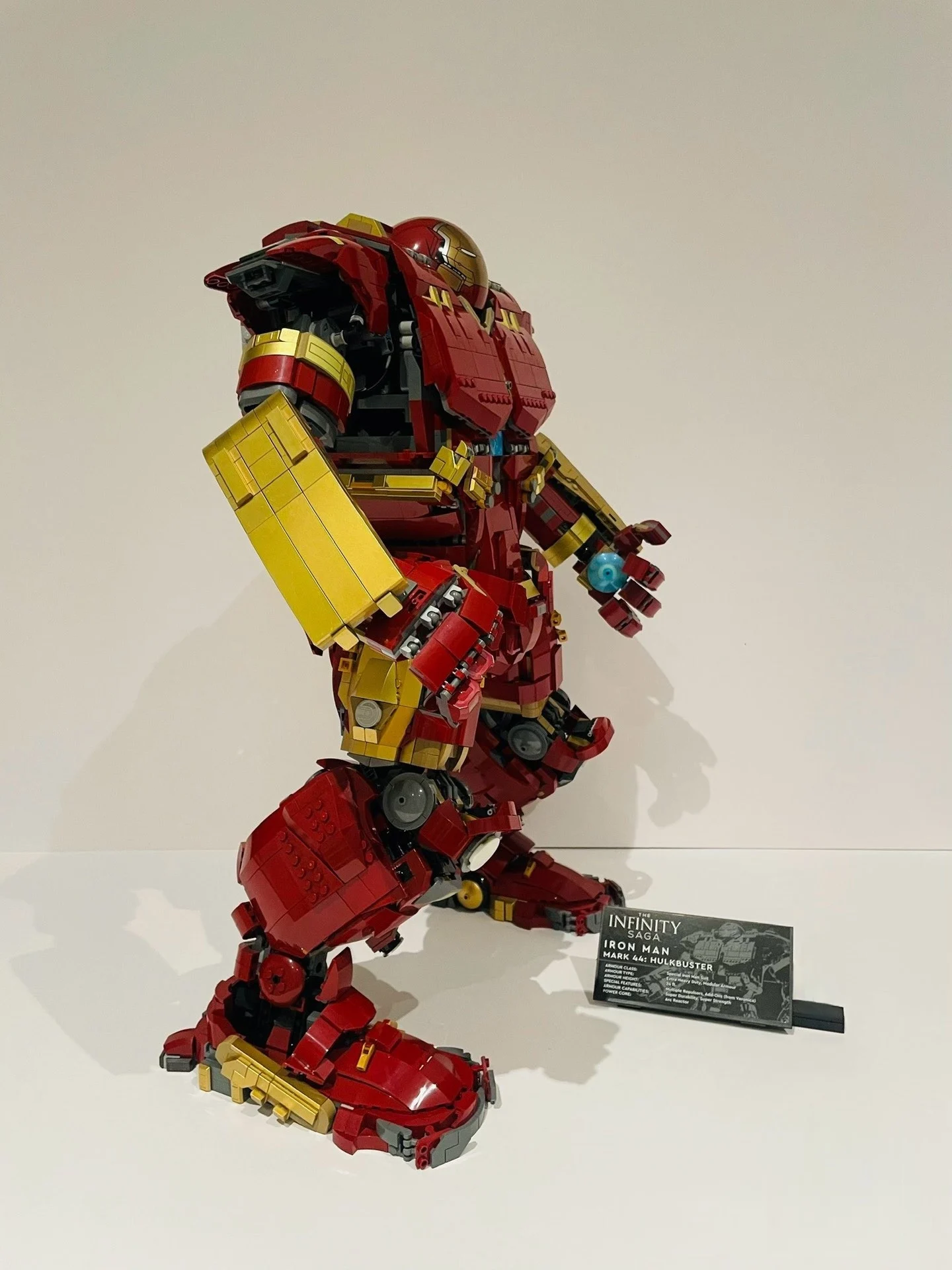 متوفر 4049 قطعة متوافقة 76210 روبوت حديد ميكا ألعاب مان روبوت نموذج بناء كتلة الطوب هدية عيد الميلاد