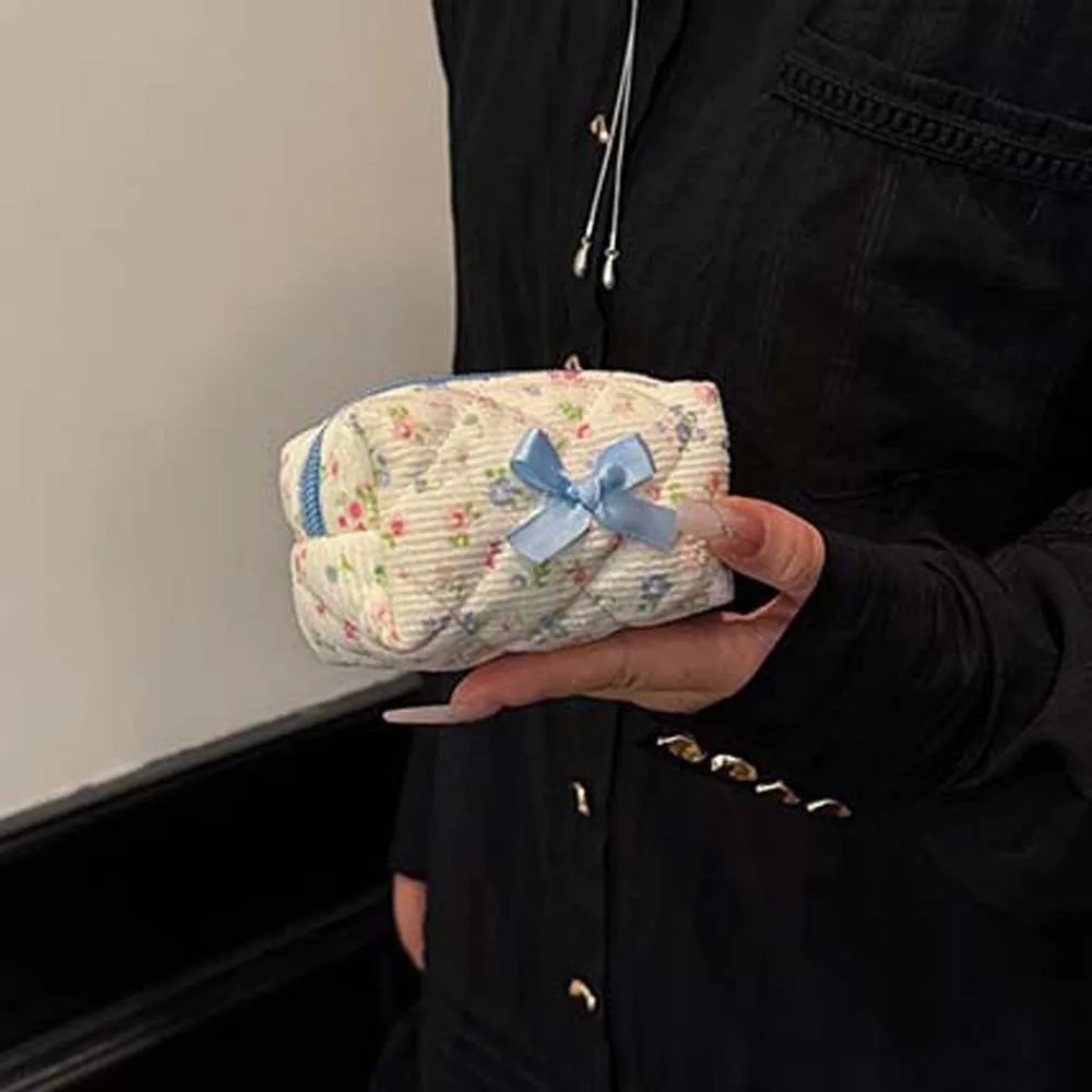 Embroidered Bowknot Mini Makeup Bag Quilted Lattice Floral Print Quilted Cosmetic Pouch Puffy Texture Compact Size