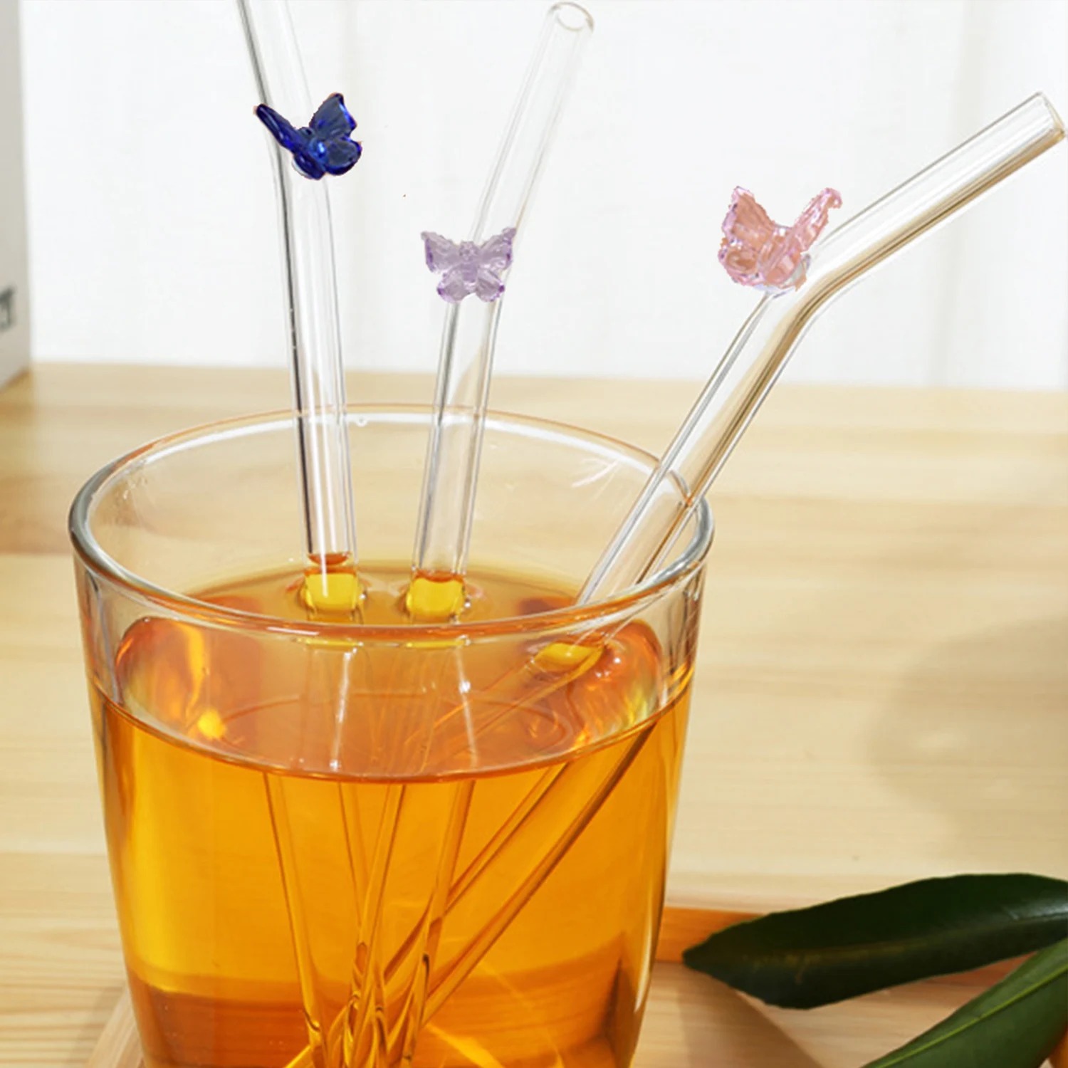 

Drinking Straws Clear Glass Heat-Resistant Drinking Straw with Cleaning Brush Cute Butterfly Straw Reusable Bar Accessories