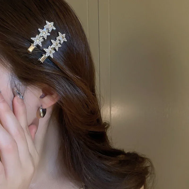 Y2k Sterne voller Strass Haarspangen für Frauen schöne mädchenhafte Haarnadeln Metall Entenschnabel Hairgrip Stirn Bang Ornament Kopfschmuck – Detail 4