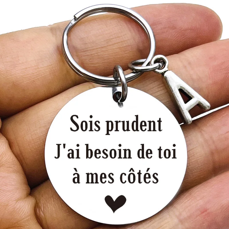 パーソナライズされたカップルのキーホルダー,フランスの愛,ボーイフレンド,ガールフレンドのための魅力的なジュエリーギフト