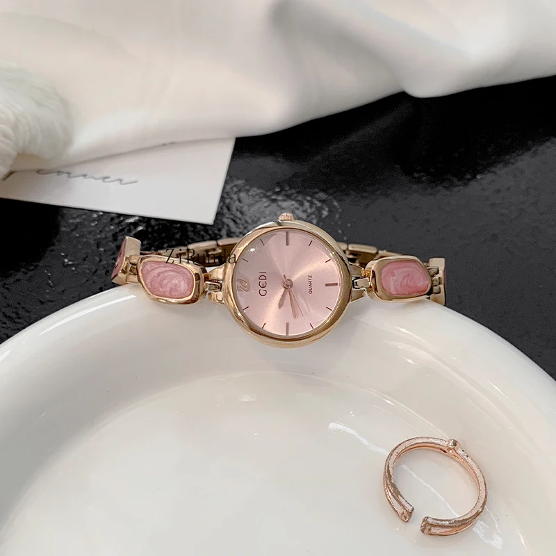 Relógio feminino com corrente Little Swan Design Sense