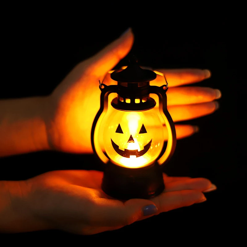 

1PC Retro Small Oil Lamp Horror Props Halloween Pumpkin Lamp Ghost Lamp Horror Candle LED Lamp Halloween Decorations For Home