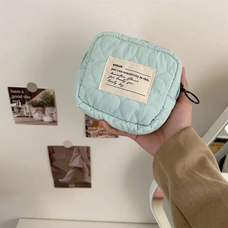 Fashion Sweet Square Clutch Cosmetic Bag Women Portable Makeup Pouch Tampon Sanitary Napkin Sanitary Pads Organizer Bag