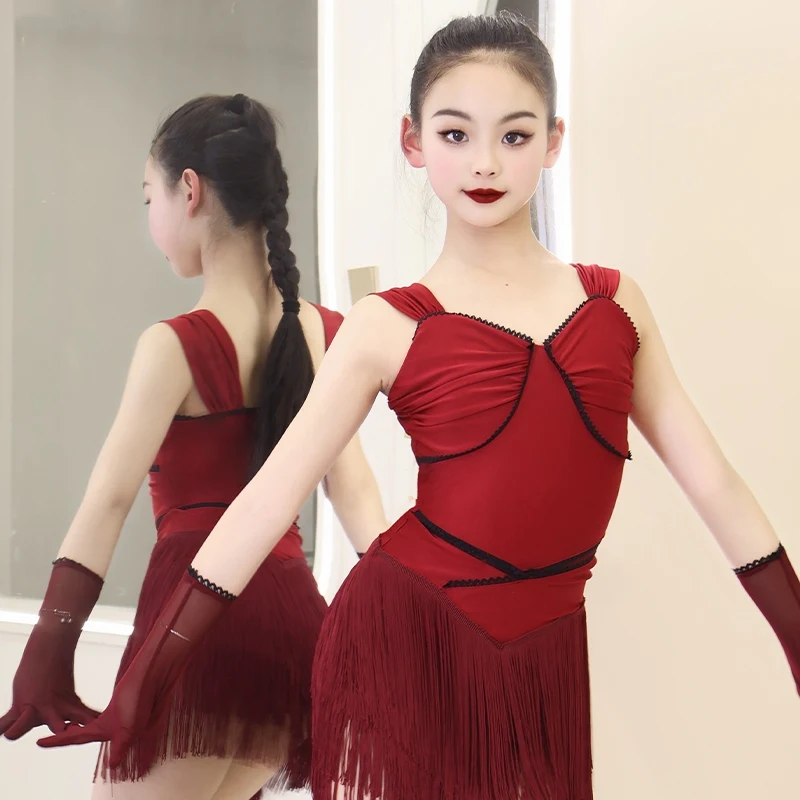 

2025 Red Performance Costumes Latin Dance Dress Sleeveless Strap Tops Tassels Skirts Split Suit Chacha Practice Clothes DQL10673