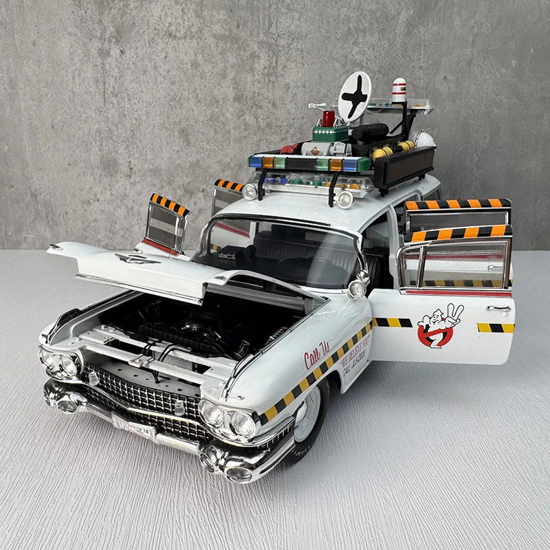 1:18 Ghostbusters Ecto-1 Diecast Car Model Replica
