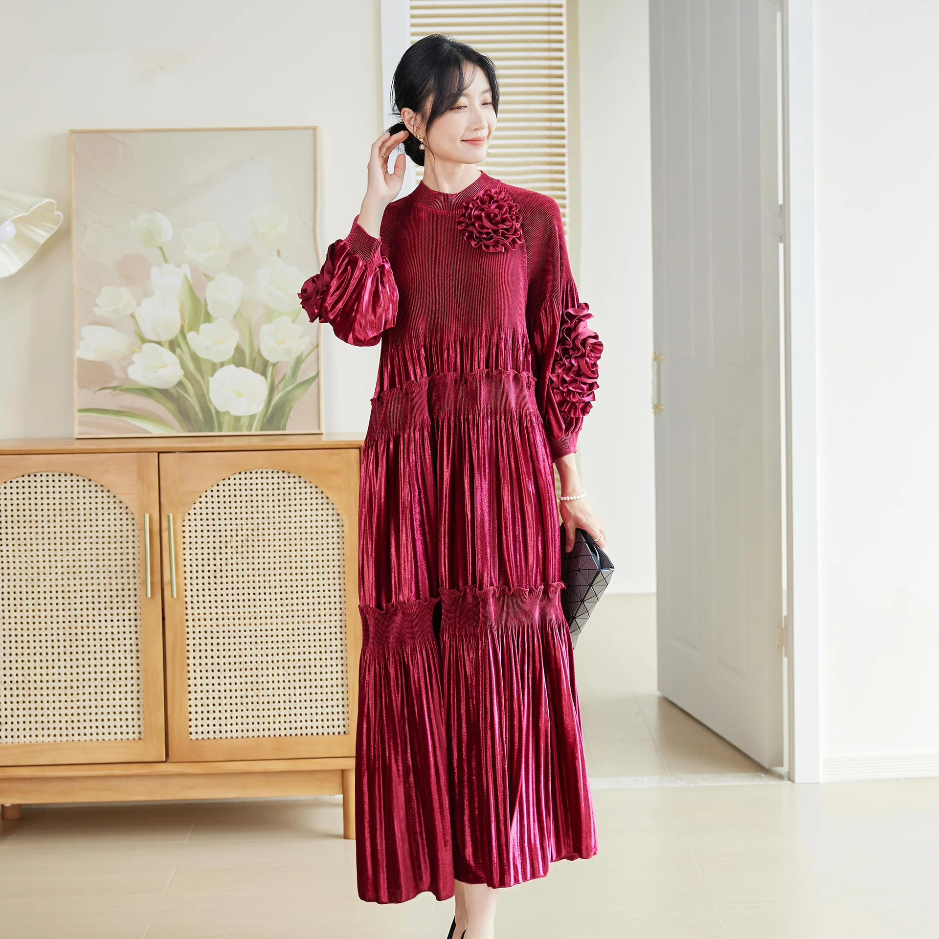 Miyake Pleated Gold Velvet Dress Women's 2024 Autumn New 3D Handmade Floral O-neck Lantern Sleeves A-line Large Hem Skirt