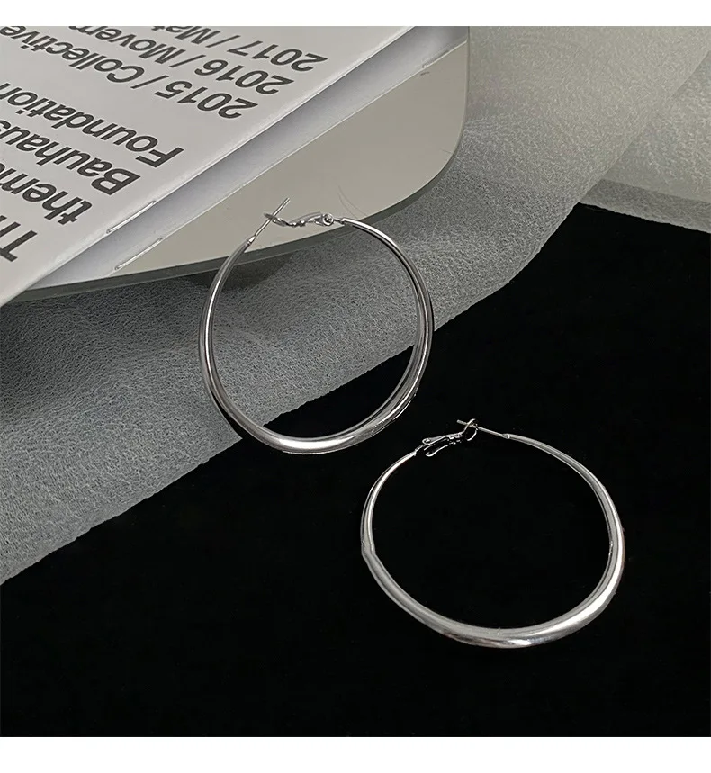 Fashion Exaggerated Big Circle Hoop Earrings for Women Statement Jewelry Smooth Circle Earrings Femme Boucles D'oreilles - detail 8