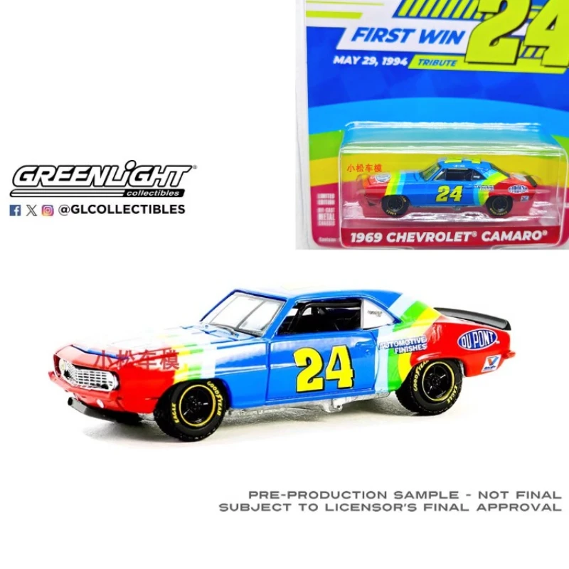 

1:64 Green Light 1969Camaro Jeff Gordon First Winning Tribute-North Carolina Model Limited Edition Collectible Wall Pendant Gift
