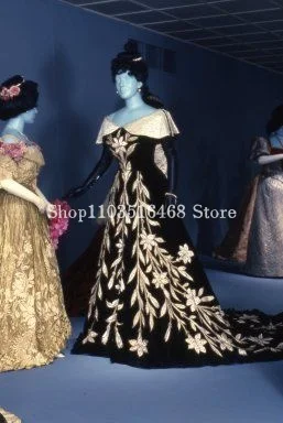 1874s History Victorian Party Prom Gowns Elegant Black Strapless Gold Applique A-Line Long Dress Sweet Train Museum فساتين للمنا