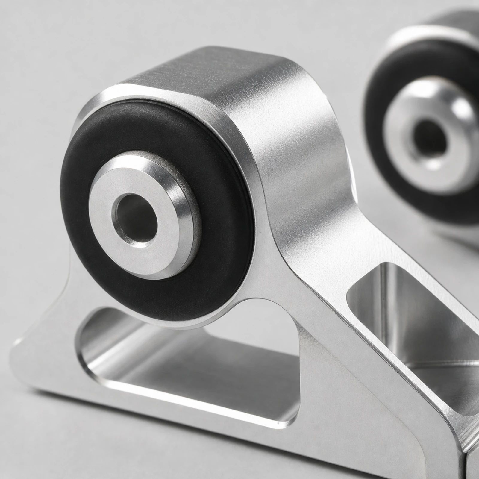 2 Pieces Engine Mount Bracket Machined Motor Mount Bracket Mounts Direct Replacement High Strength for Performance Builds