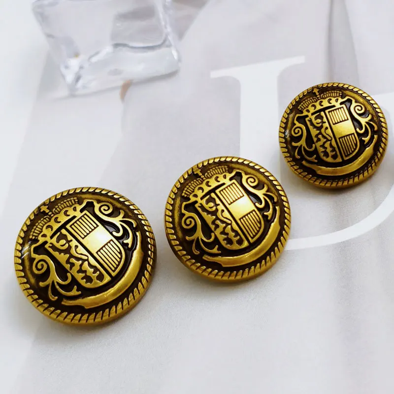 Modischer britischer Stil, Gold, Silber, hoher Schaft, runder Metall-Nähknopf für Kleidung, Anzug, Mantel, Windjacke, Nähzubehör – Detail 3
