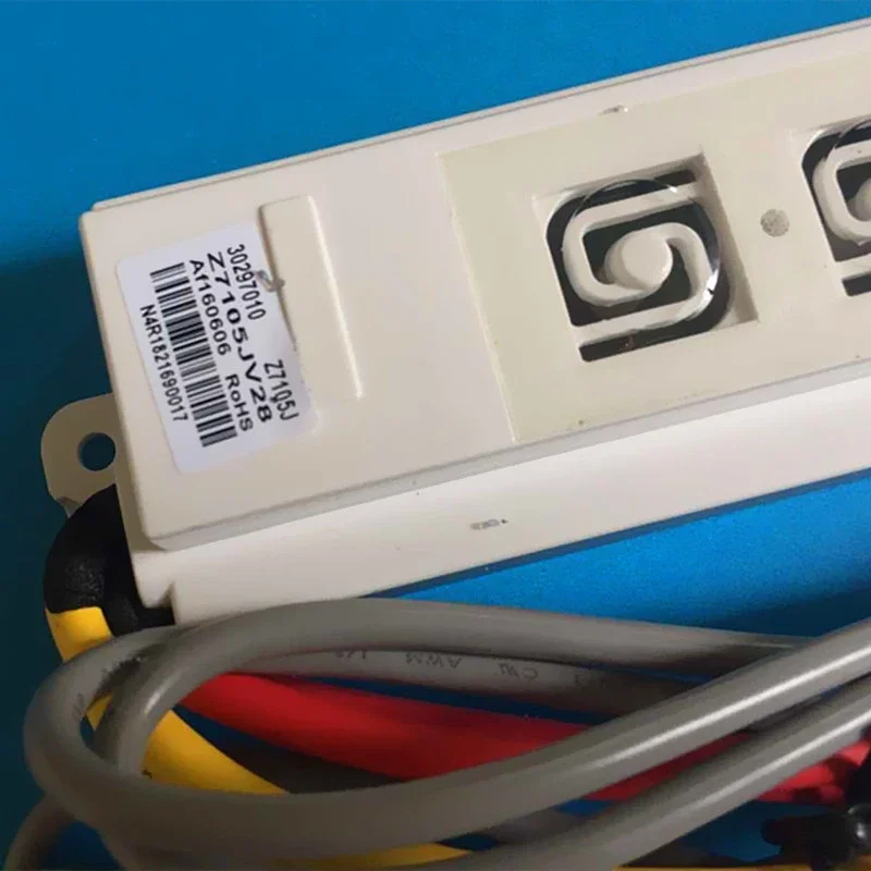 

Smallpox machine patio machine remote control receiving board display board Z7105J 30297010 suitable for air conditioning