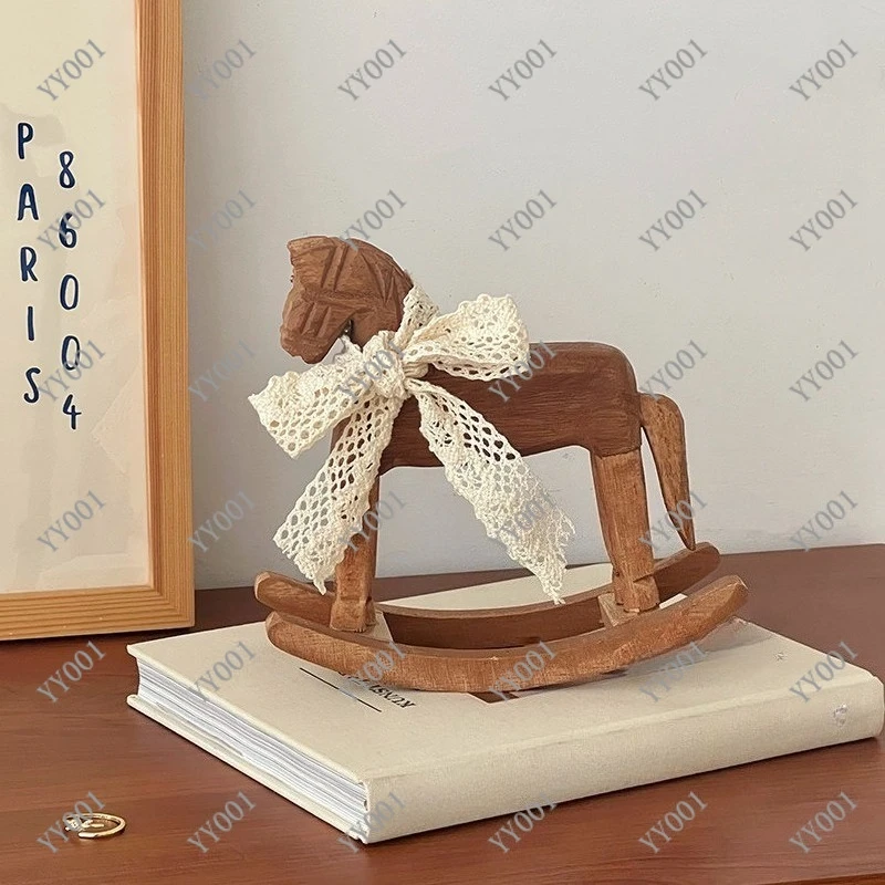 

Retro Solid Wood Rocking Horse Ornament Vintage Desktop Decor for Living Room Bedroom Entrance