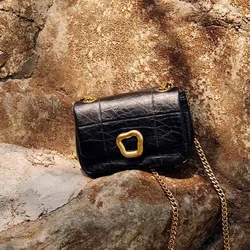 Women Crossbody Bag Leather Summer Fashiom Gold Chain Women Shoulder Bags Brand Design Gold Buckle Women Chocolate Bag