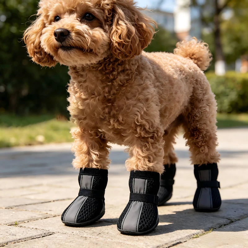 4 Stück/Set Rutschfeste Netz-Hundeschuhe Atmungsaktive Verschleißfeste Haustier-Stiefel mit Reflektorstreifen und Klettverschluss Pfotenschutz – Detail 4