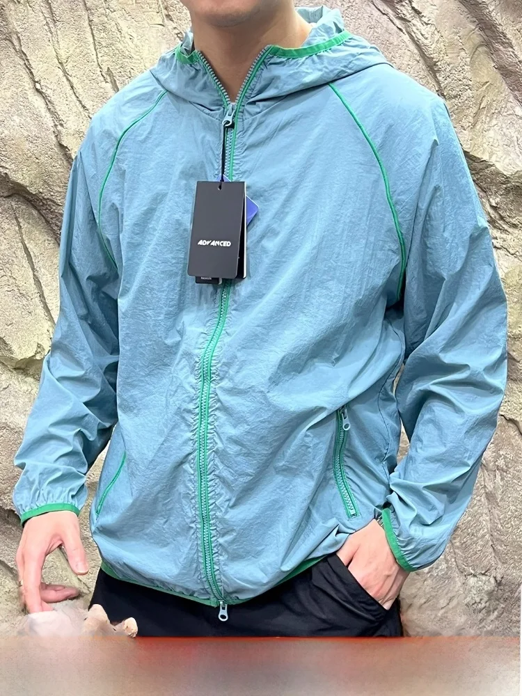 

Outdoor Lightweight Waterproof 3D Tailored Spring Summer Thin Breathable Sun Protection Jaet Youth Stand Fit Zipper Closure