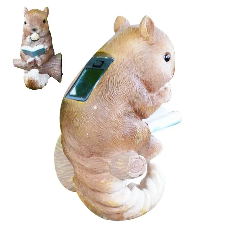 

Squirrel Solar Light Decorative Squirrel Resin Sculpture Cute Squirrel Lamp Home Decor Solar-Powered Squirrel Ornament Figurine