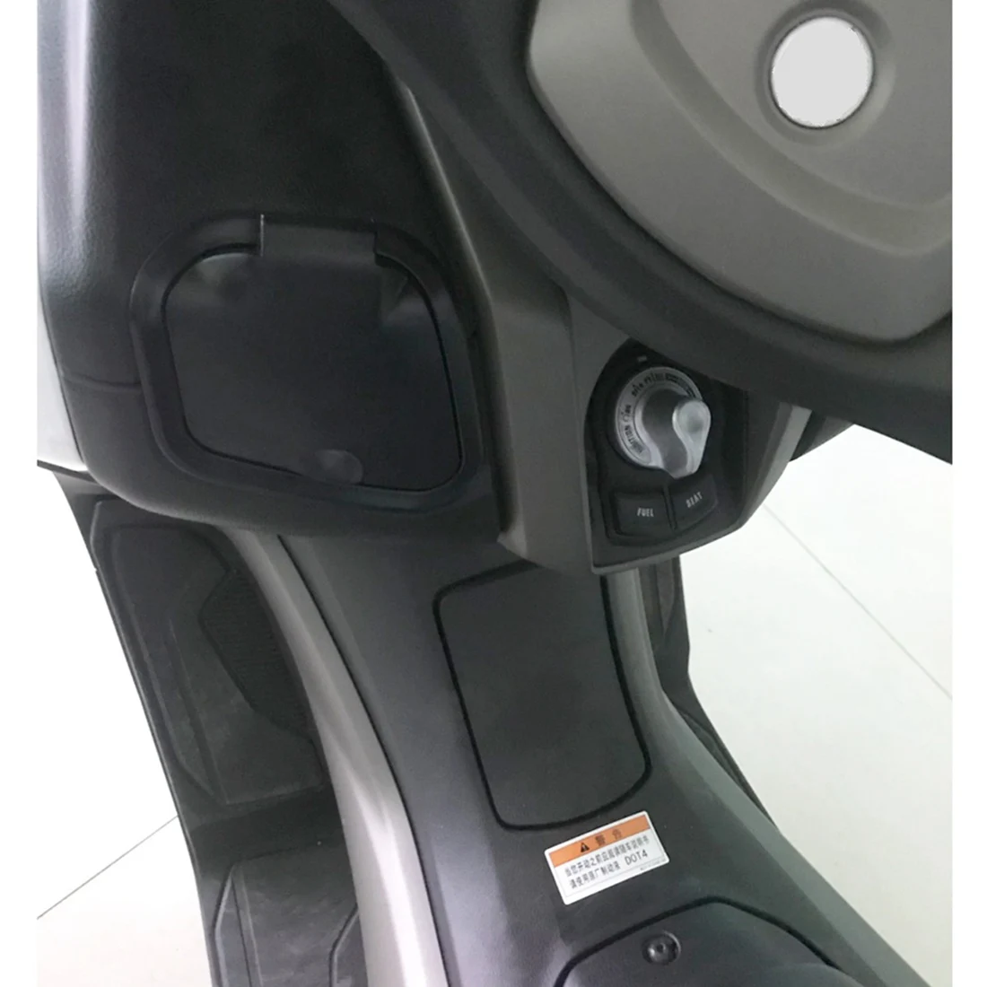 WF-For Nmax 155 2021 Motorcycle Storage Box Toolbox Waterproof Side Pocket Cover USB Port Compartment Accessory