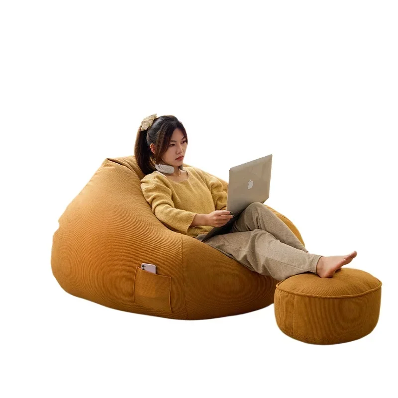 Living room, bedroom, balcony, tatami, single reclining and sleeping, casual sandbag.