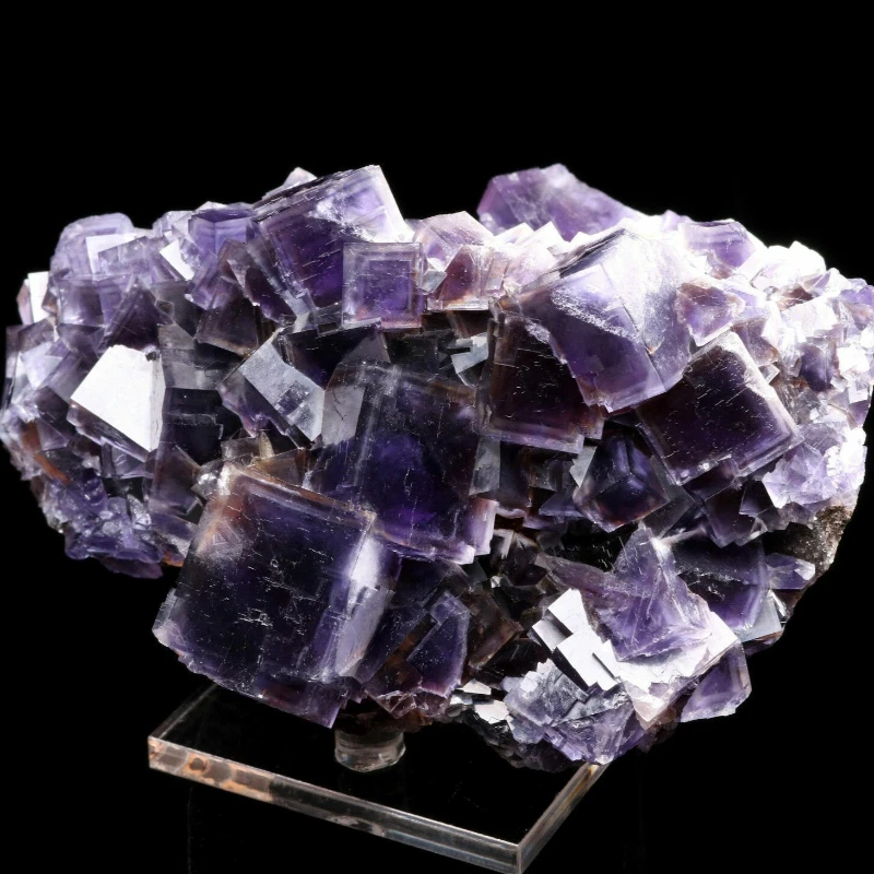 A Single Cluster of Exquisite Purple Fluorite, Specimen, Perfect for Home Decor, Ideal As a Collector'S Gift, Valentine'S Day,