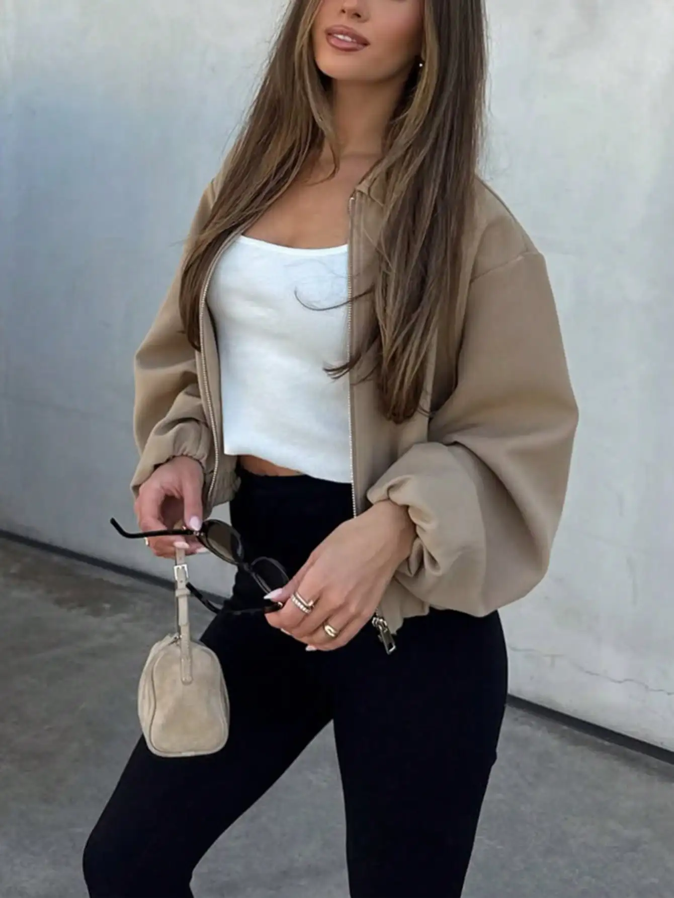 

Women's Brown Bomber Jacket with Zipper, Loose Fit Long Sleeve Casual Streetwear for Autumn