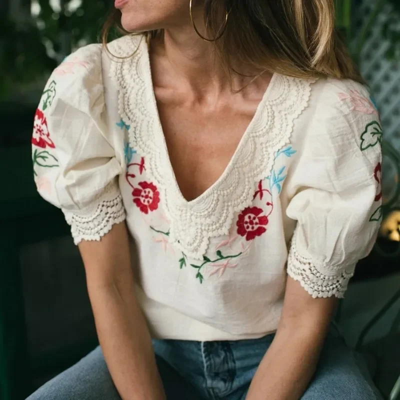 

2024 New Women's Summer Vintage Style V-neck Lace Embroidered Flower Top Puffy Sleeve Shirt