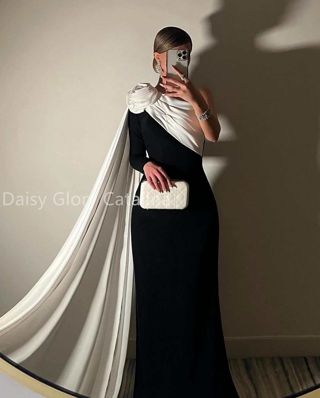 Prom Dresses 2024 Luxury Gown White Flowers Evening Party Dress For Special Events Long Sleeves Black Sexy Wedding Dress