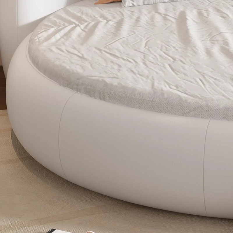 Round Leather Double Bed Luxury Aesthetics Bedroom Modern Simple Light Luxury Bed Cream Style Adult Beliche Salon Furniture