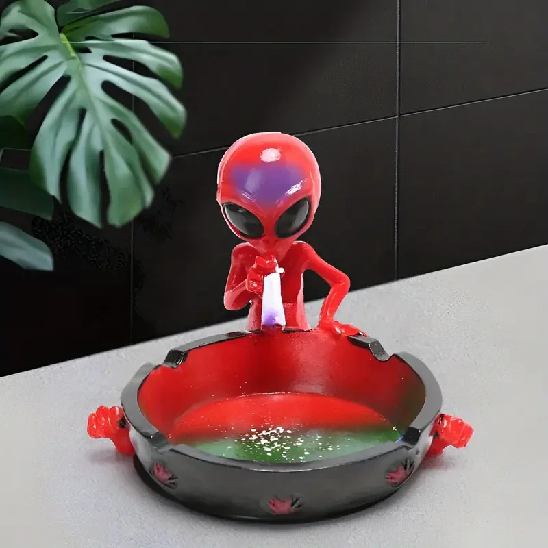 Classic Retro Cosmic Creature Design Resin Ashtray Desktop Storage Container Mens Smoking Decor Home Bar Office Craft Ornament