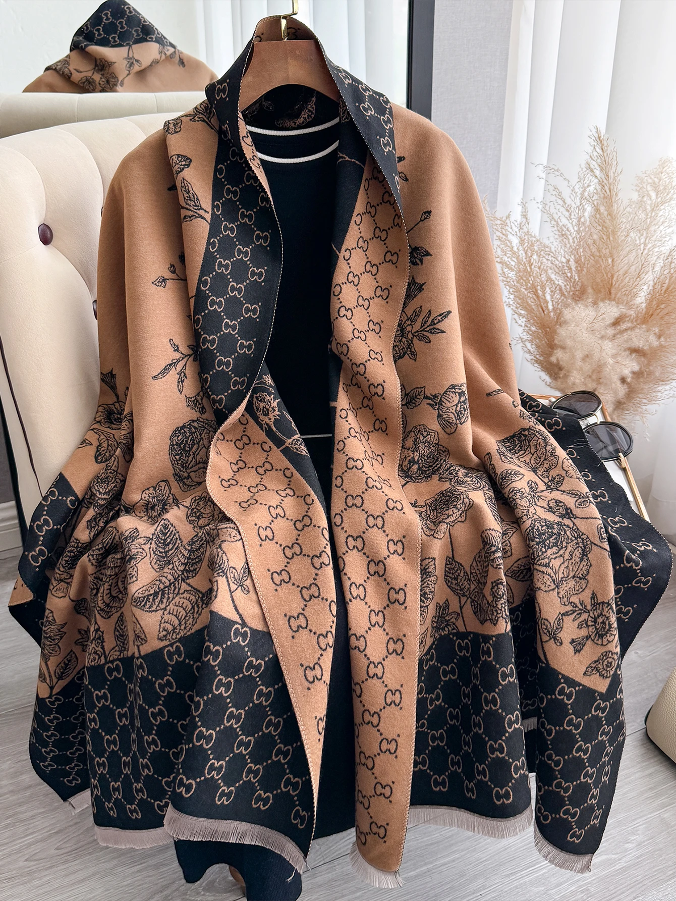 New Double Sided Letter Tassel Scarf Mature Imitation Cashmere Warm Shawl Autumn Winter Office Coldproof Windproof Wrapped Scarf