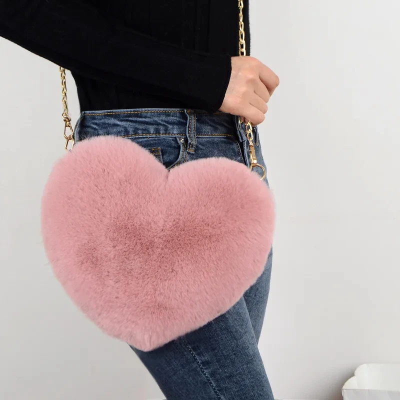 Faux Fur Heart Shaped Bolsas para mulheres, sacos crossbody bonitos, bolsa de ombro corrente de pelúcia Kawaii Wallet Purse for Lady, moda